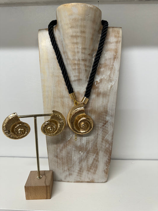 Siren Shell Rope Choker & Earring Set