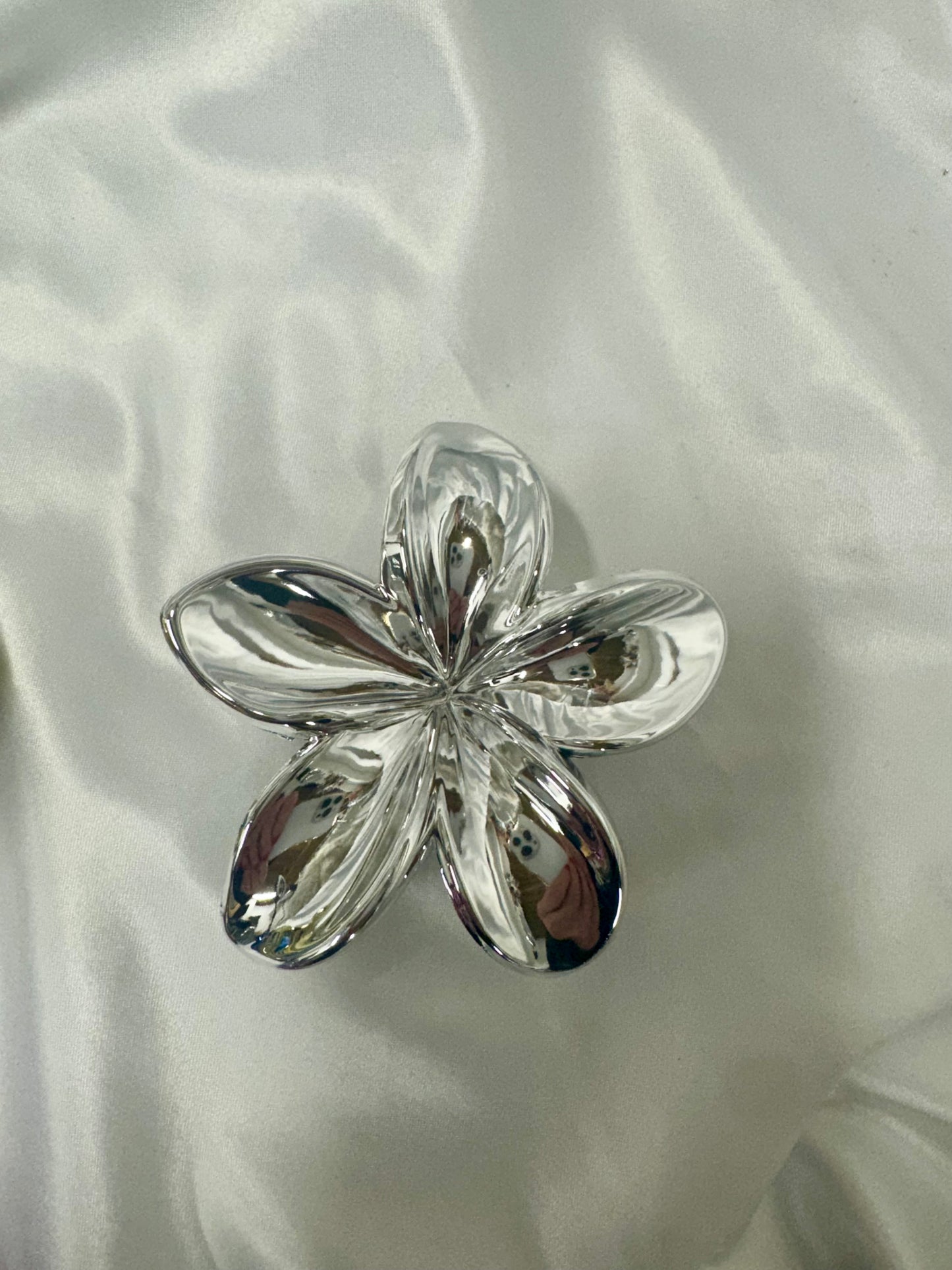 Metallic Flower Claw Clips