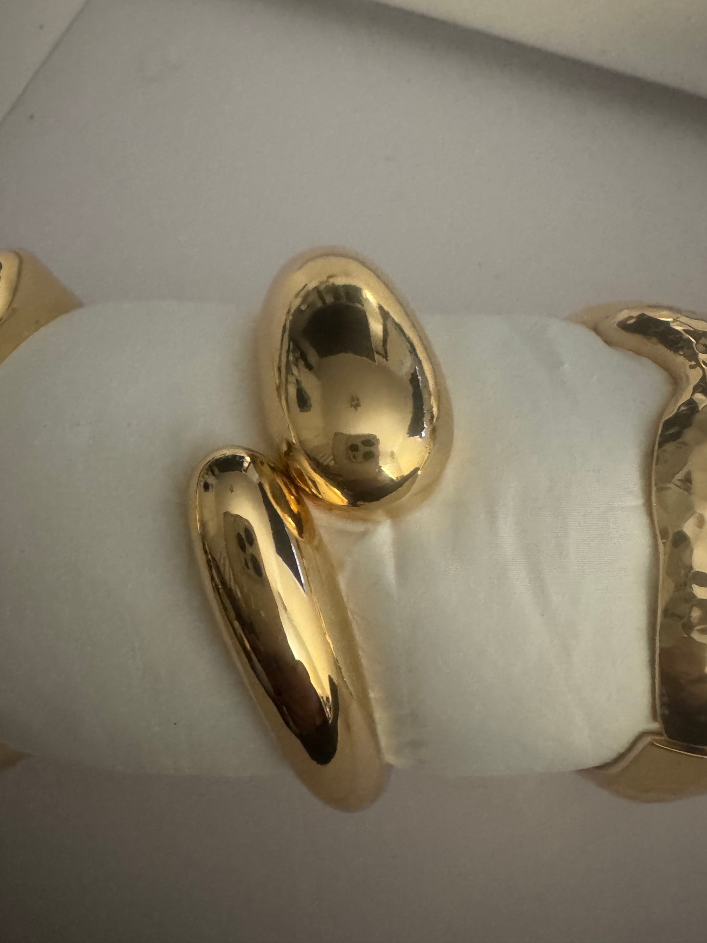 Fluid Cuff In Gold & Silver