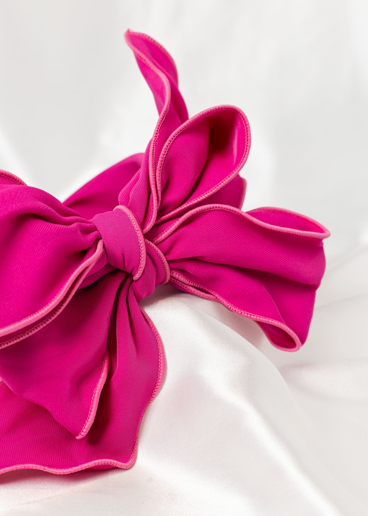 BEAU Wired Bow Headband In Bright Pink
