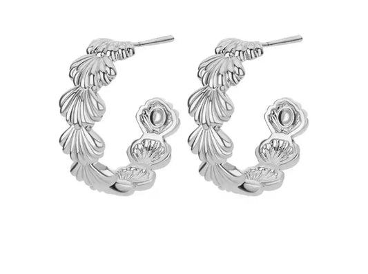 Dainty Shell Hoop Earrings
