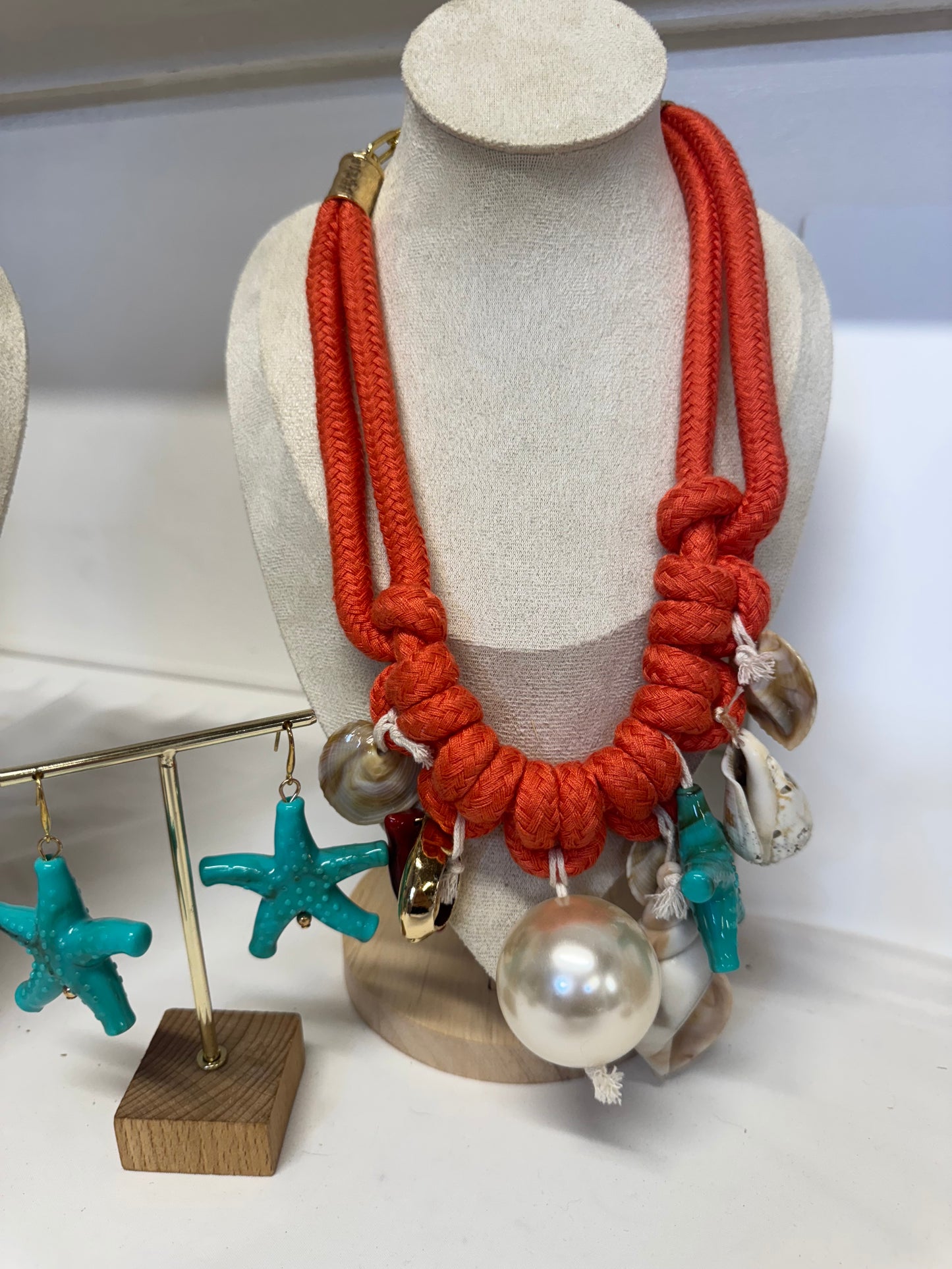 Island 🏝️ Girl Shell & Pearl Rope & Starfish Earrings Set Orange
