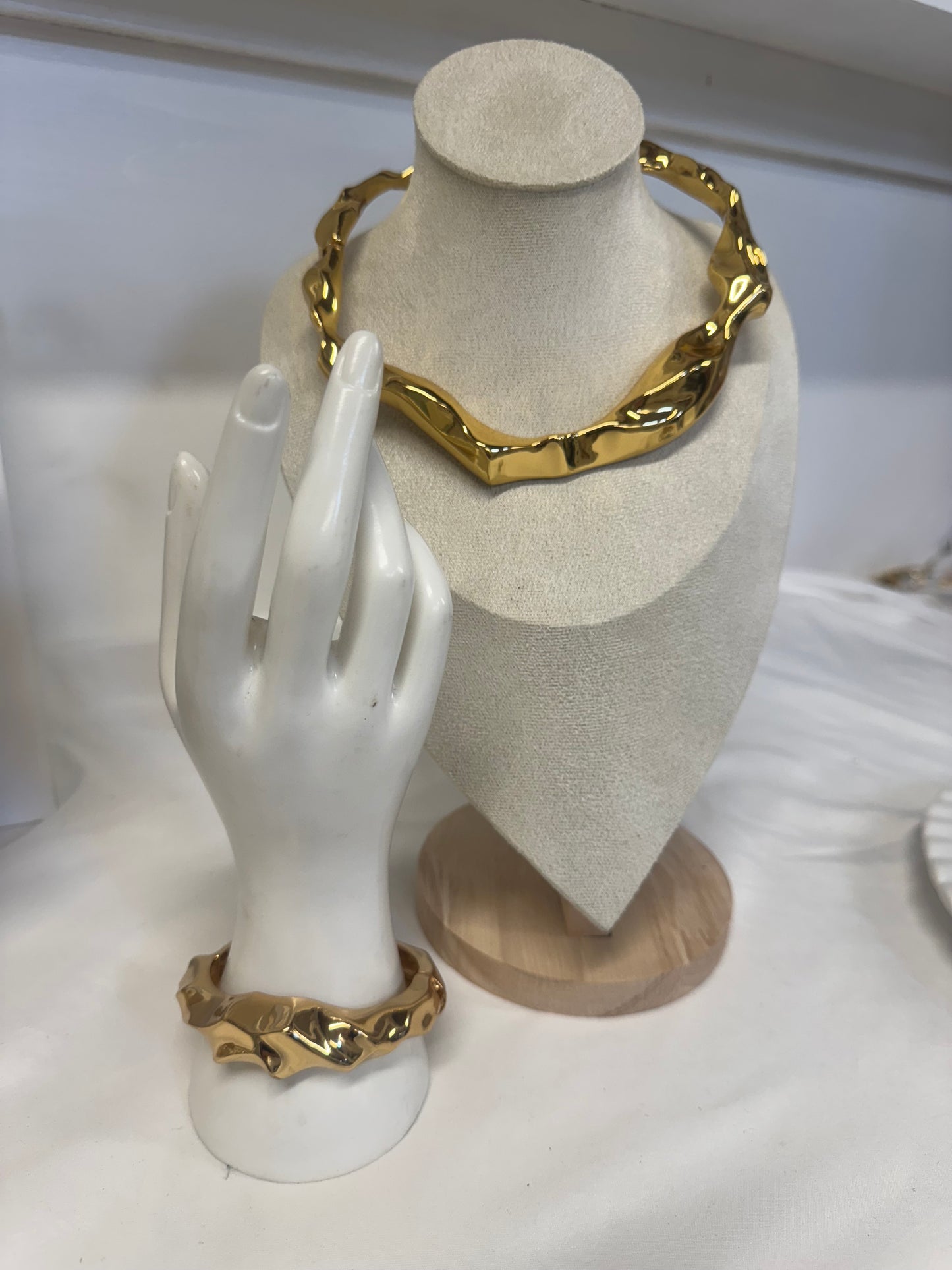Shimeray Torque Gold Chunky Hammered Collar & Bangle Set