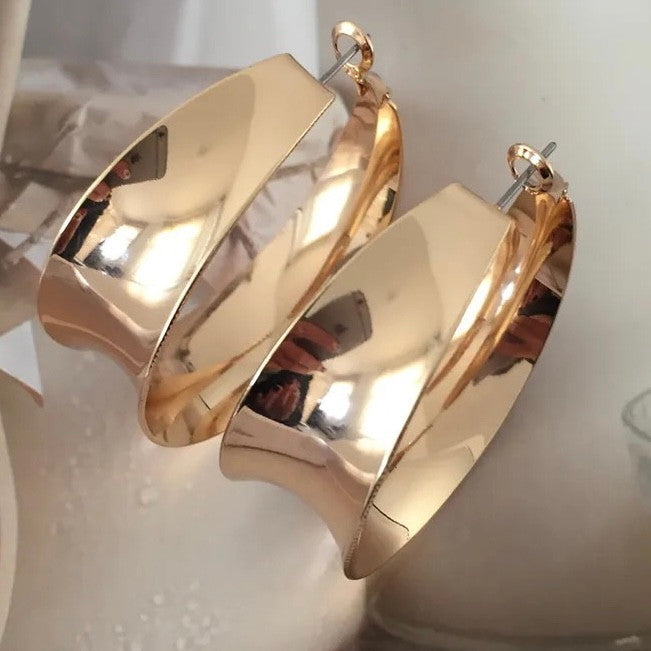 Hip Hop Lightweight Gold Hoops