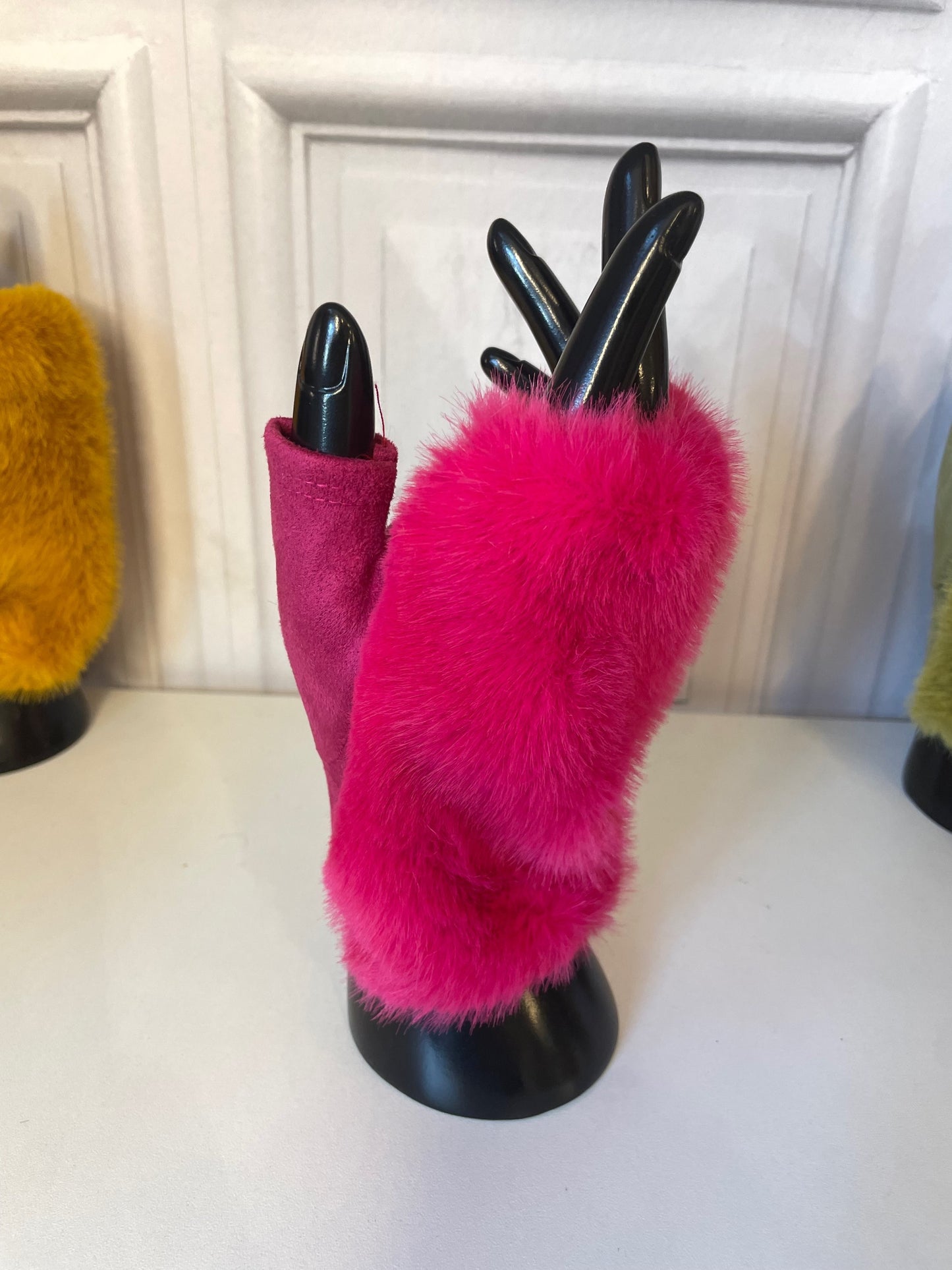 Luxe Faux Fur Half Gloves