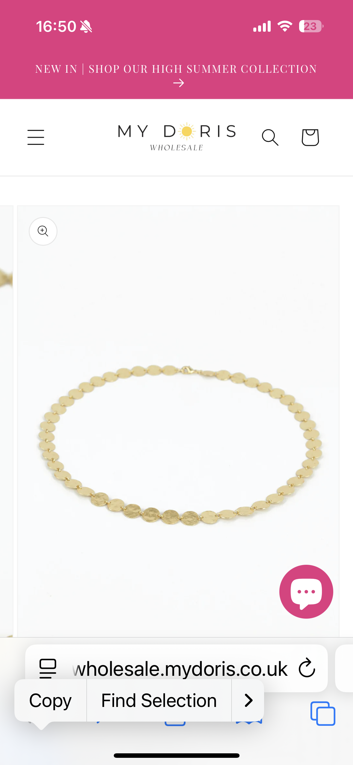GOLD HAMMERED DISC NECKLACE