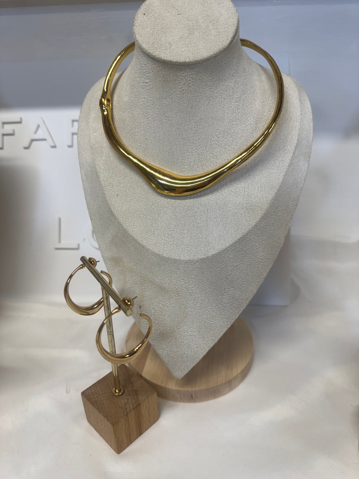 Shimeray Organic Slim Torque Choker Necklace & Earring Set in Gold