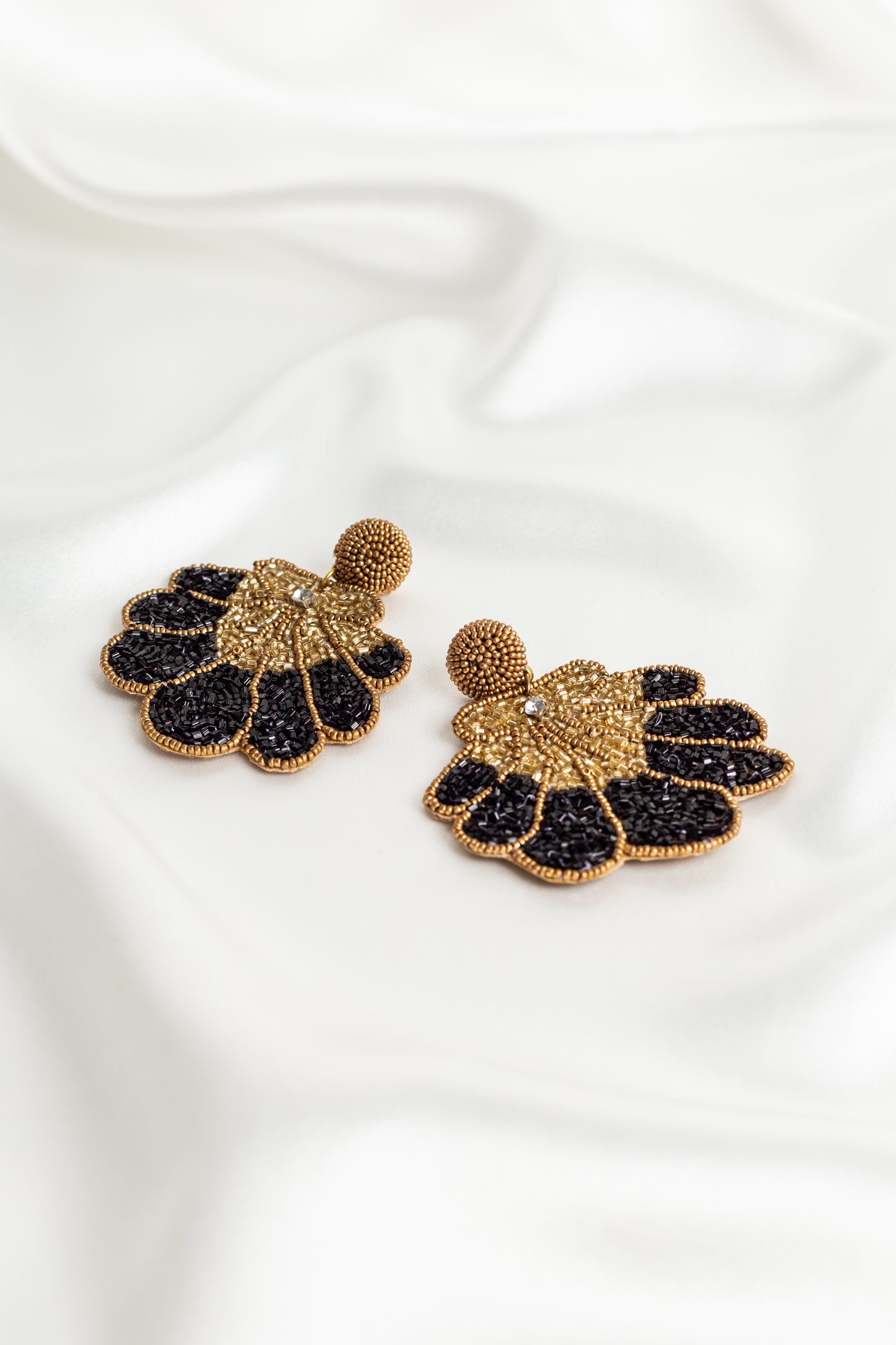 Deco Black & Gold Shell Shimmer Earrings