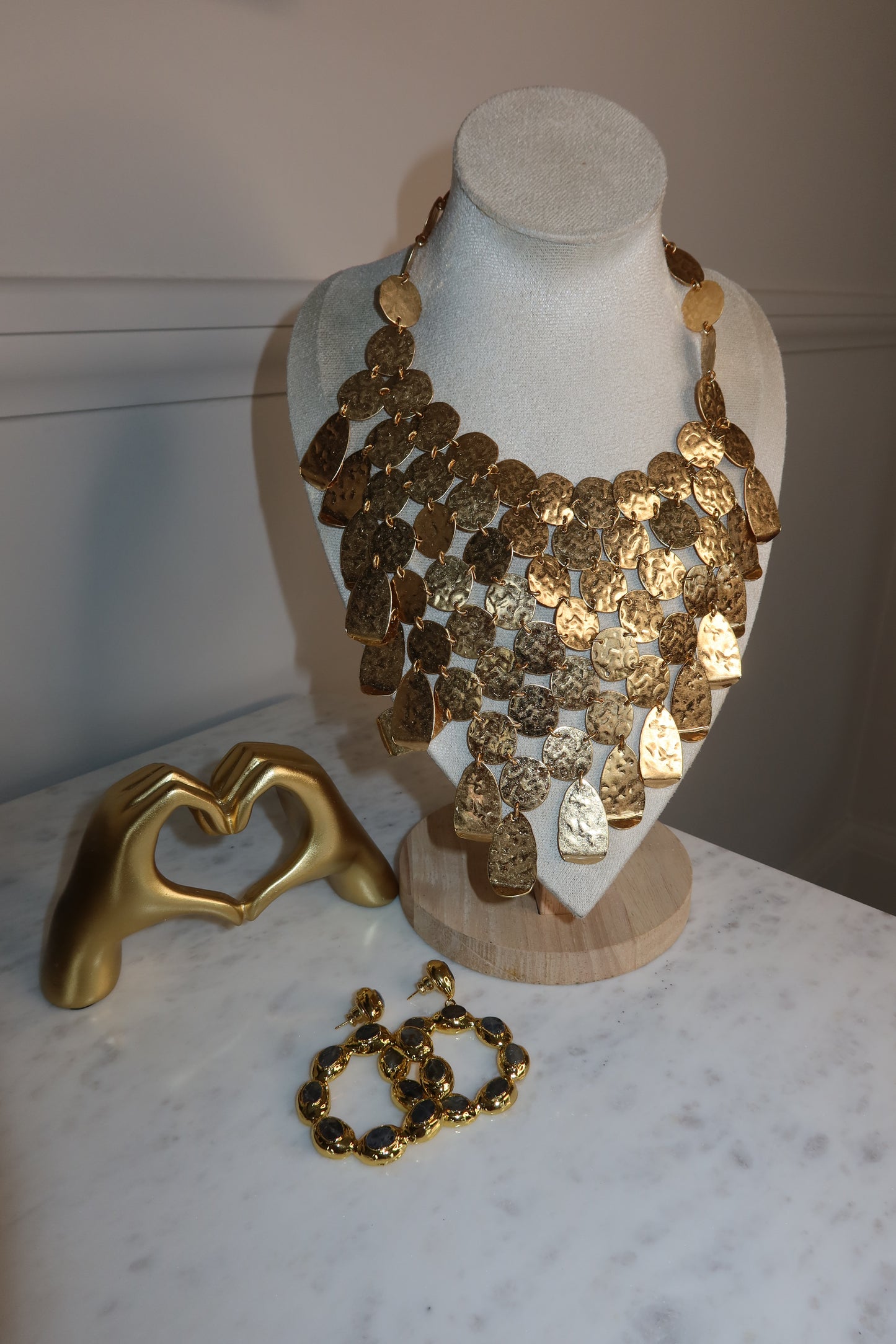 Chain Reaction Gold Necklace