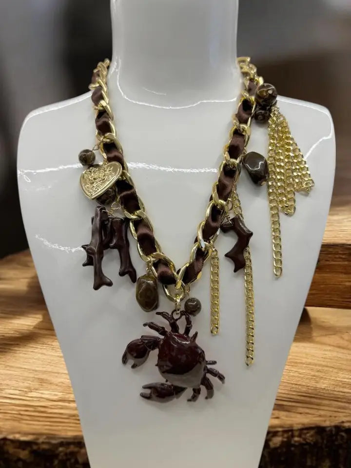 Island 🏝️ Girl - Ribbon Charm Necklace In Brown