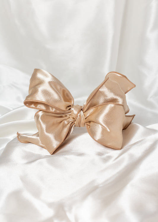 Beau in Champagne Gold Wired Bow Headband