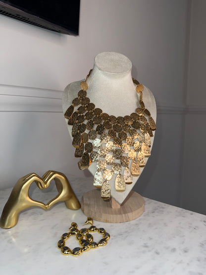 Chain Reaction Gold Necklace