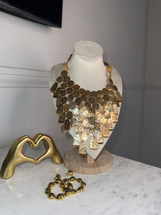 Chain Reaction Gold Necklace