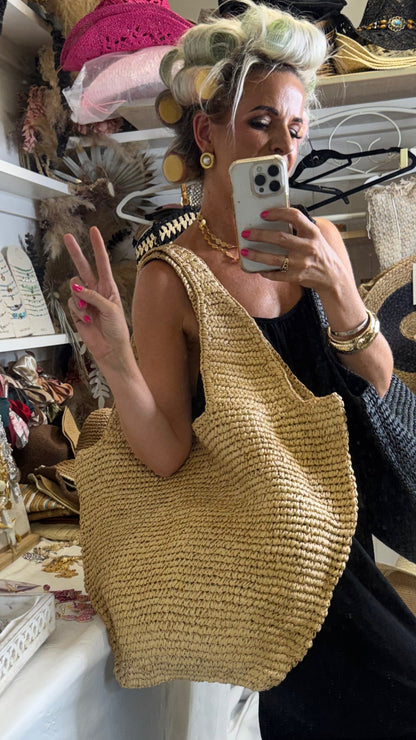 Amante Oversized Tote Bags In Sand & Black