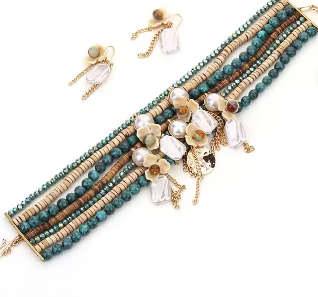 Island Girl Beads & Buttons Choker Necklace Set