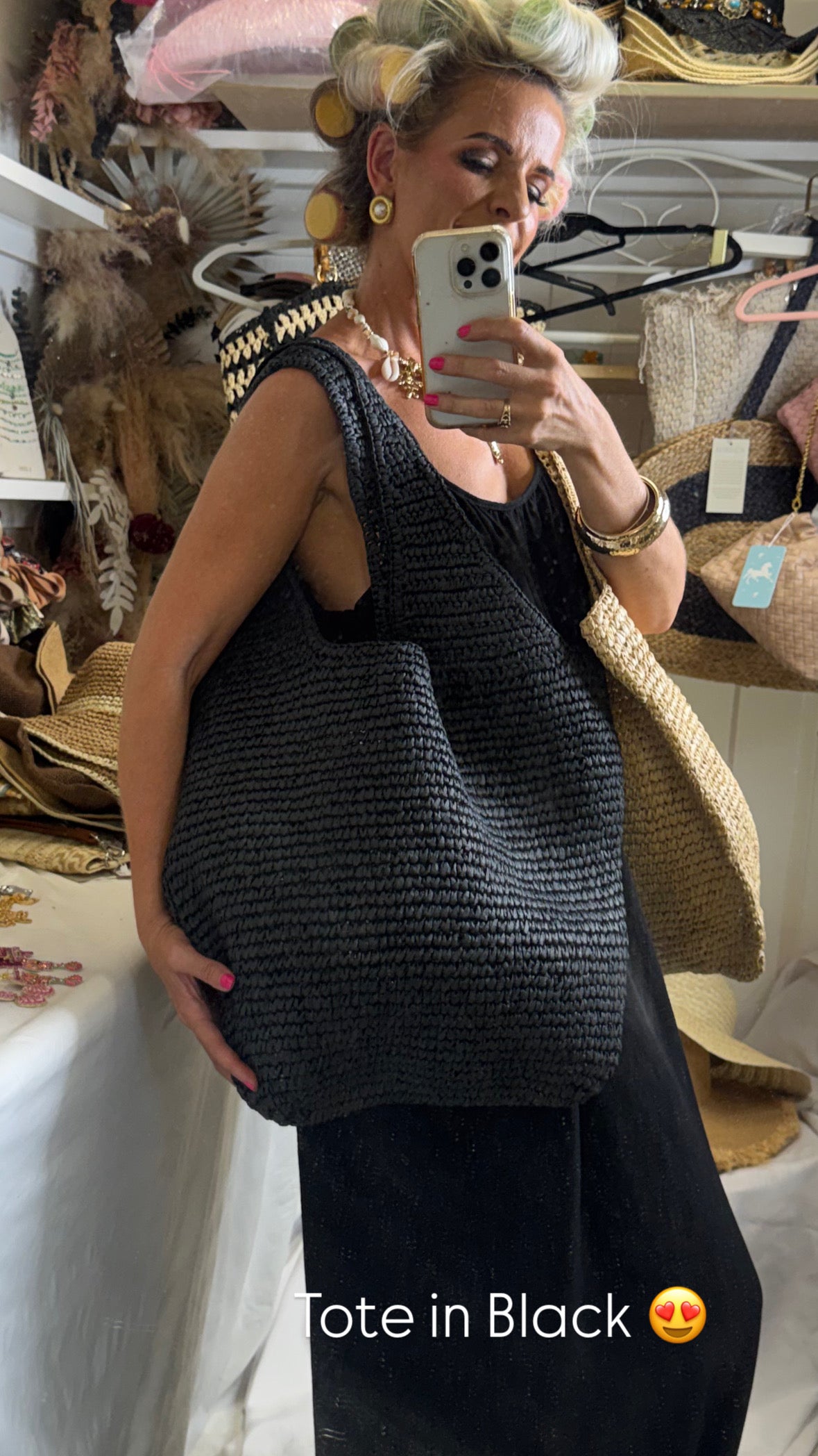 Amante Oversized Tote Bags In Sand & Black