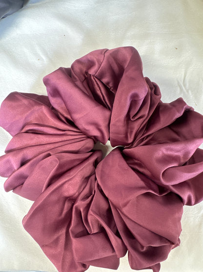 Ultimate Giant Hair Scrunchies