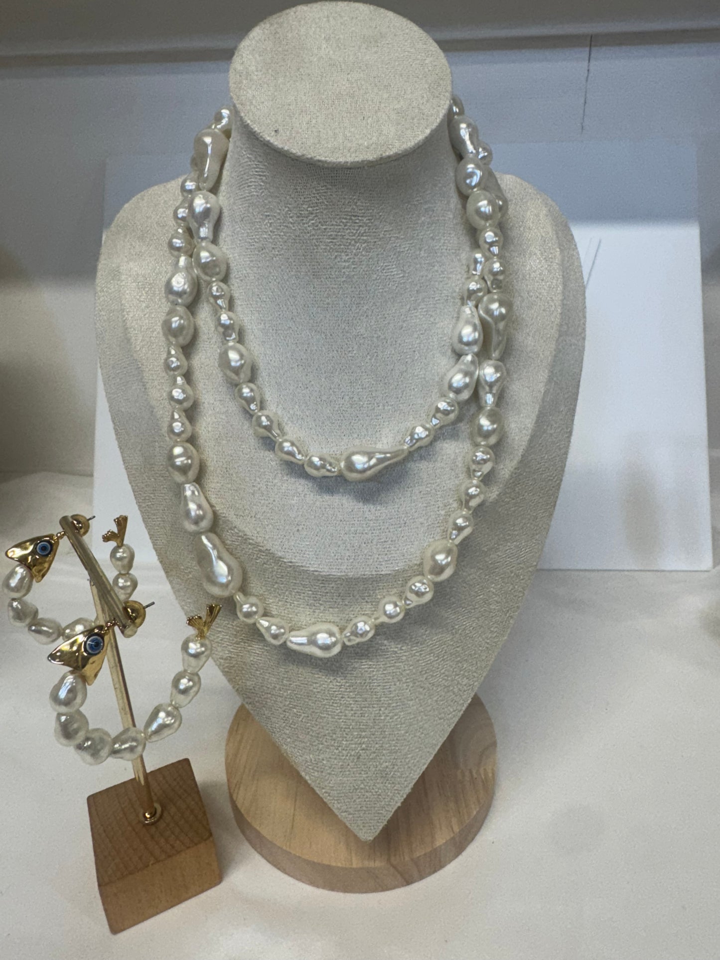 Baroque Pearl Long
Necklace & Pearl Fish Hoop Earring Set