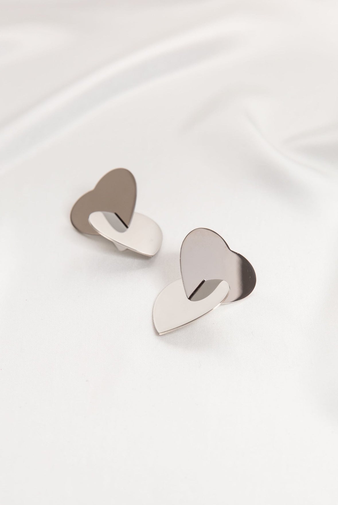 3D Linked Heart Earrings