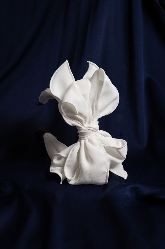 Beau Wired Bow Headband In White